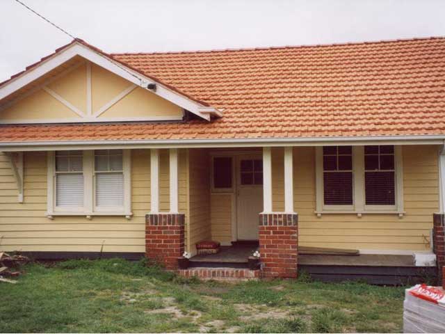 Warrigal Road After